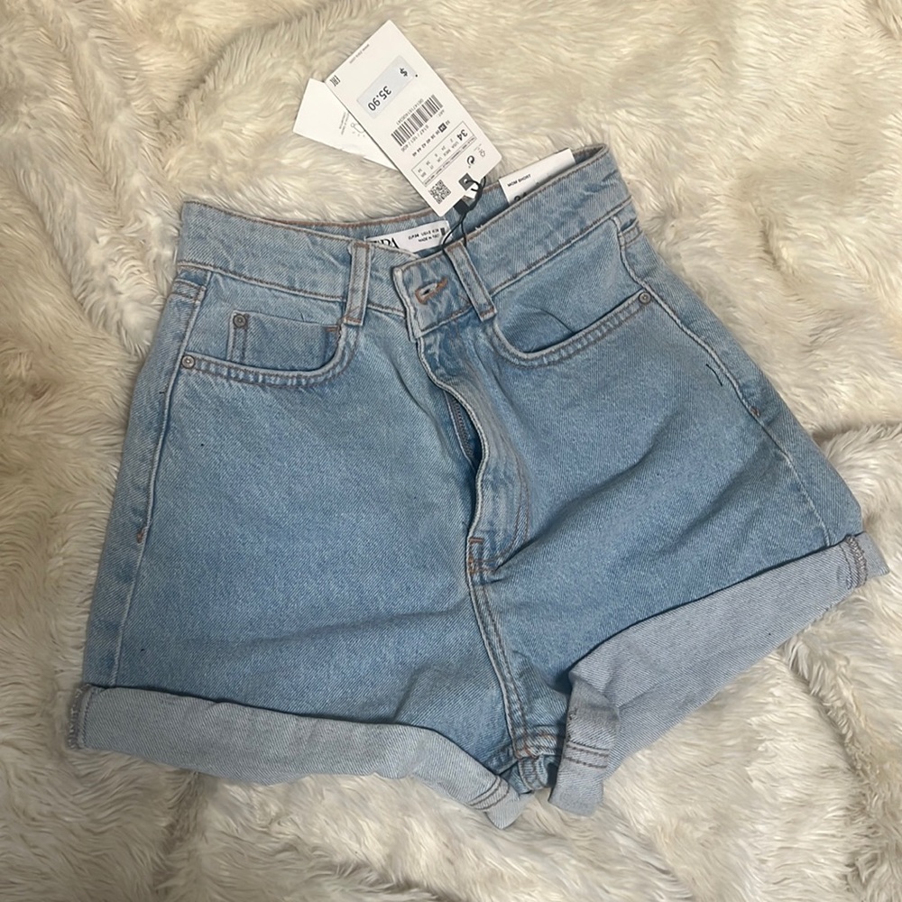 Zara high rise mom Jean shorts